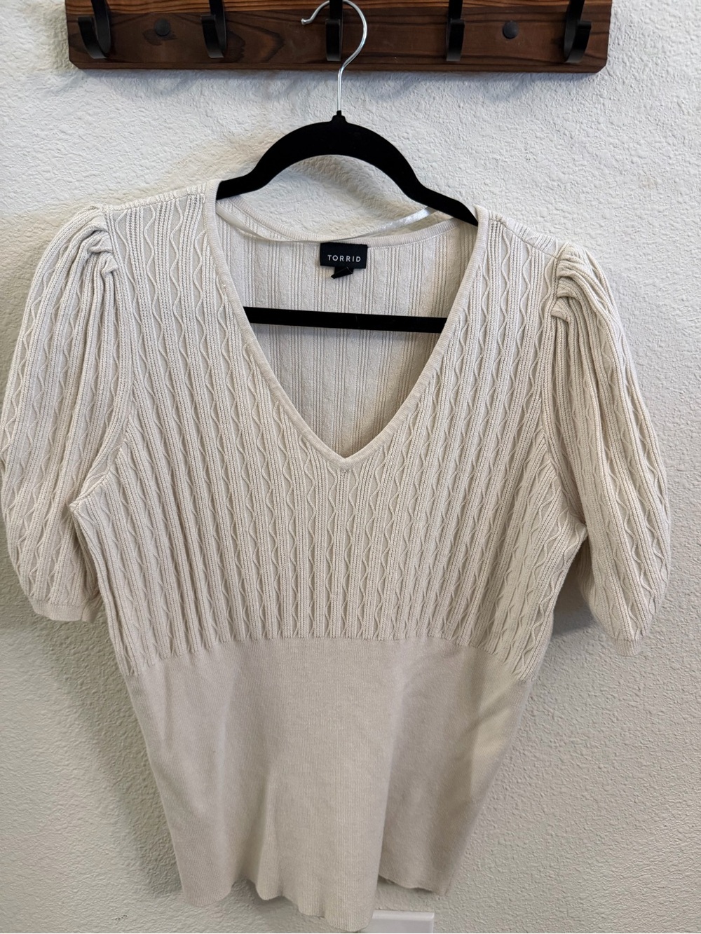 torrid Cream Cable-Detail V-Neck Sweater